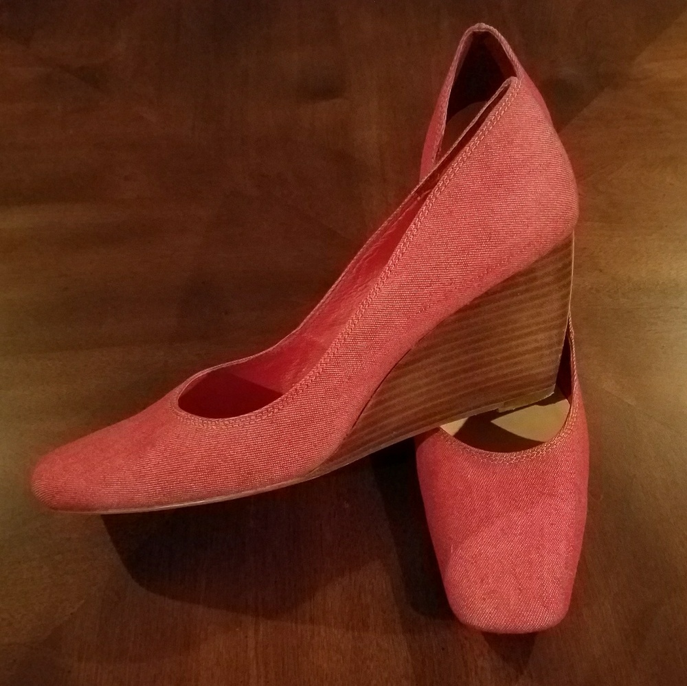 Nine West Wedge